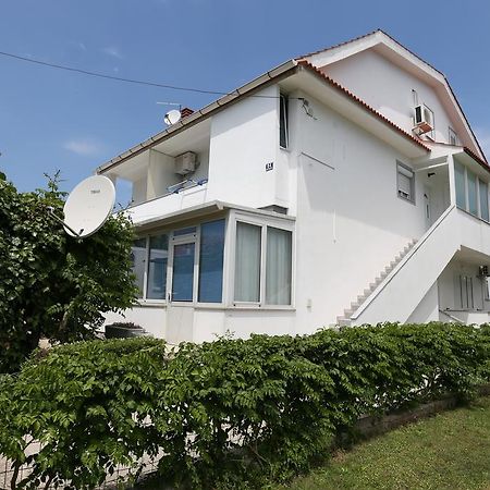 Apartments Ljubica Башка Екстер'єр фото