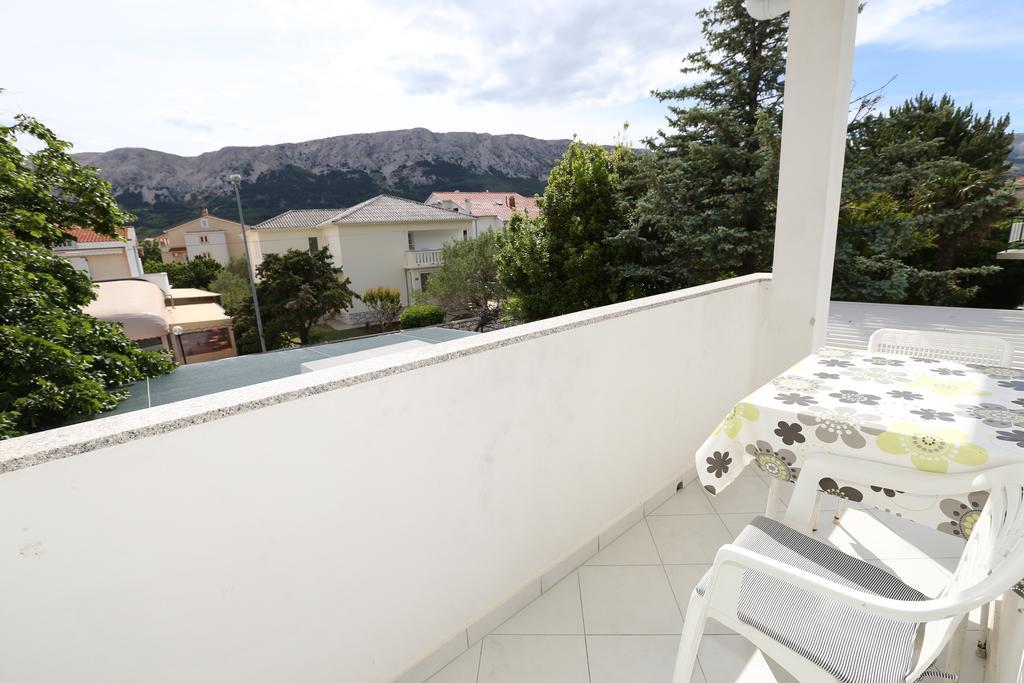 Apartments Ljubica Башка Екстер'єр фото