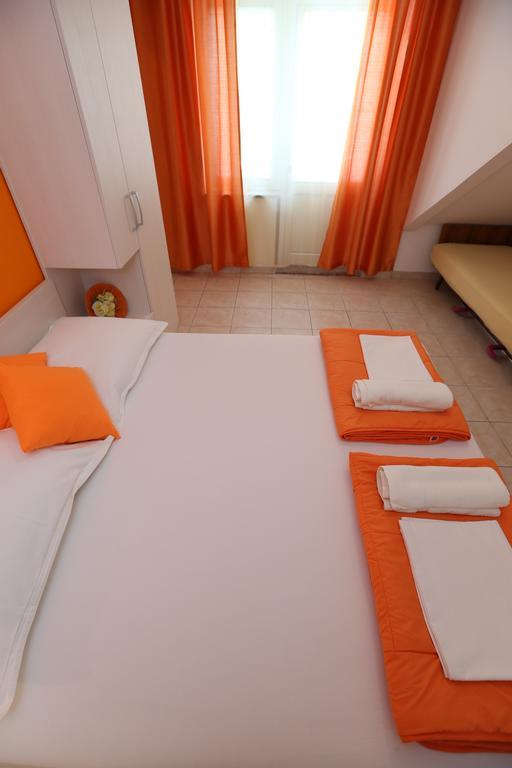 Apartments Ljubica Башка Екстер'єр фото