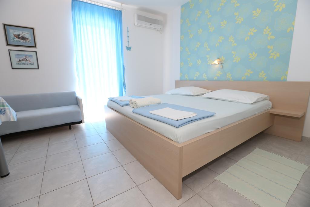 Apartments Ljubica Башка Екстер'єр фото